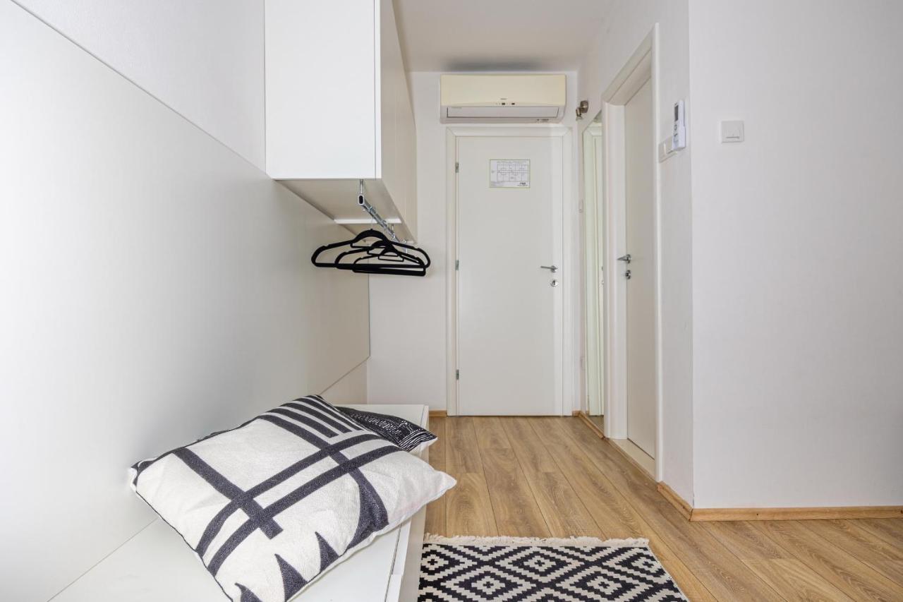 Sea La Vie Rooms Novi Vinodolski Extérieur photo